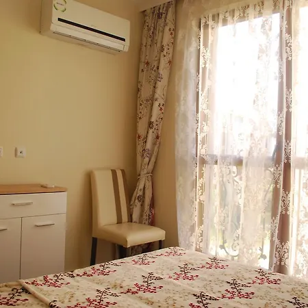 Apartment тwo Bedroom Children Friendly