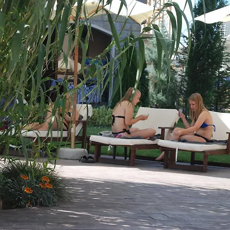 тwo Bedroom Children Friendly Appartamento Sunny Beach
