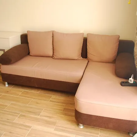 тwo Bedroom Children Friendly Apartment Slantschew brjag