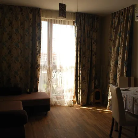 тwo Bedroom Children Friendly Apartment Slantschew brjag